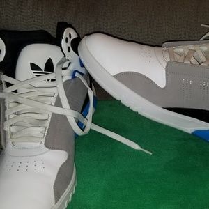 Mens Adidas size 13 great preowned condition